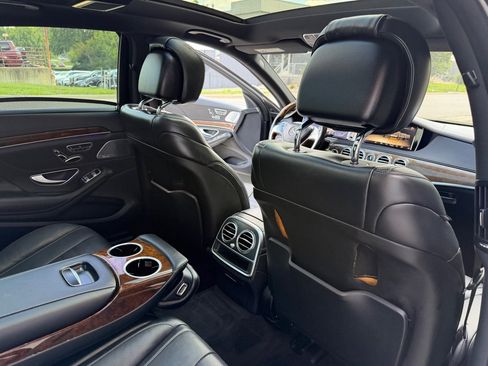 Used 2014 Mercedes-Benz S 550 Sedan image 20