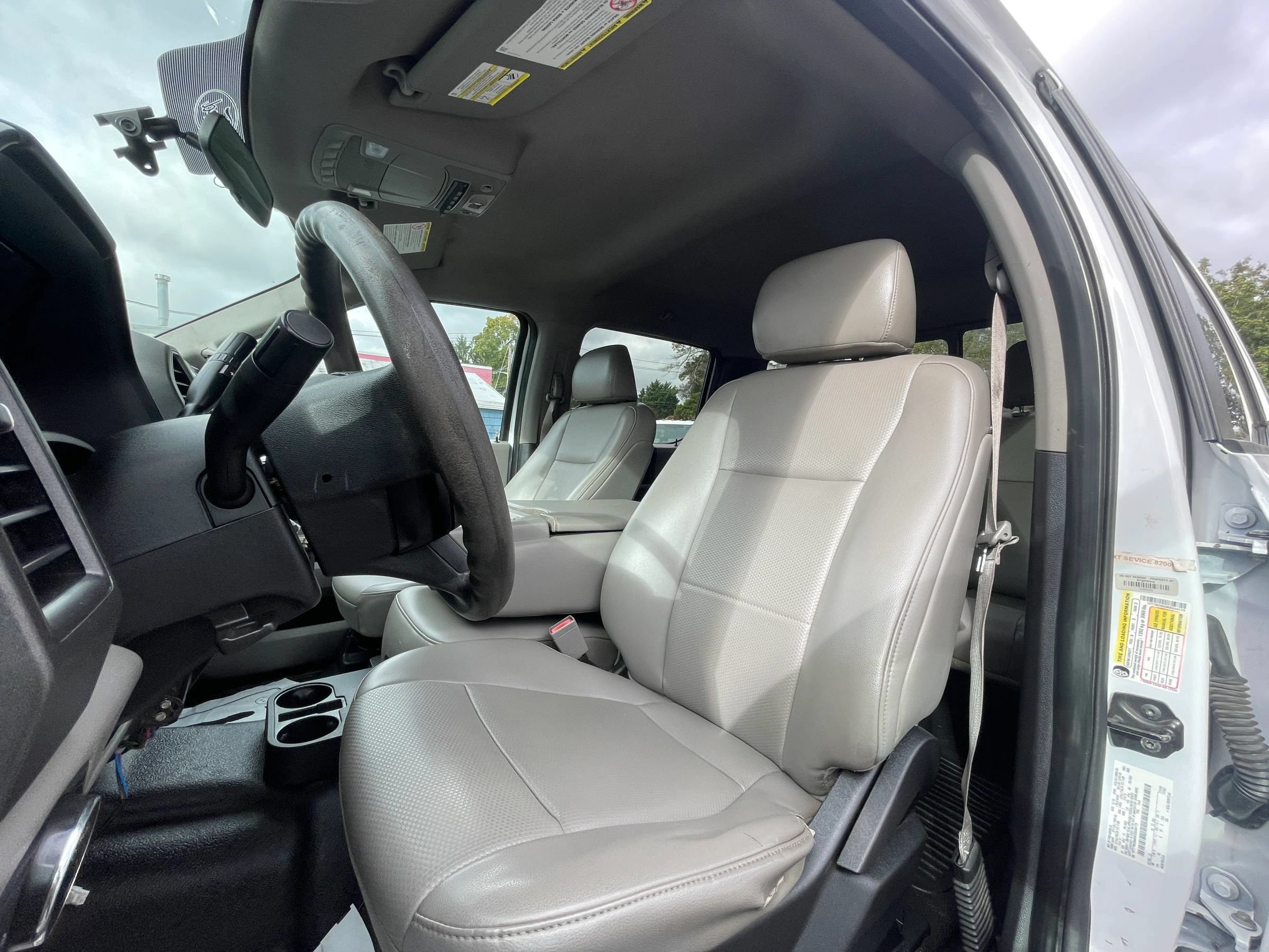 Used 2019 Ford F250 XL w/ Power Equipment Group AWD/4WD image 11