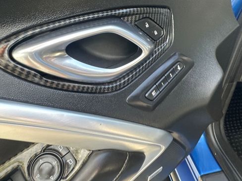 Used 2018 Chevrolet Camaro SS image 23