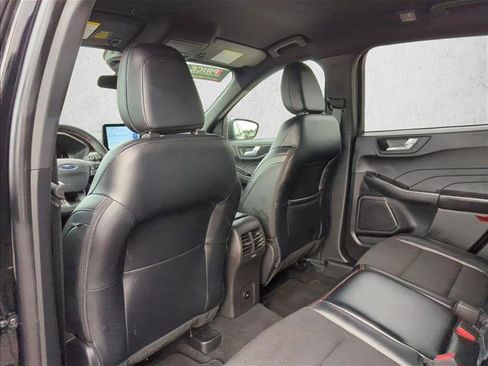Used 2025 Ford Escape ST-Line FWD image 17