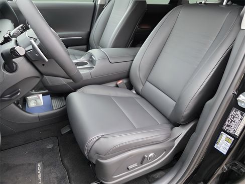 New 2026 Hyundai Palisade Limited image 13