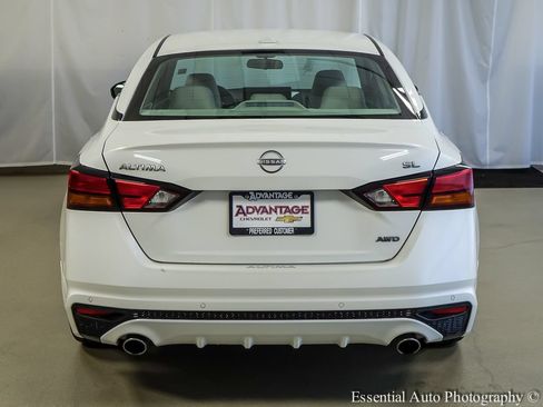 Used 2024 Nissan Altima 2.5 SL AWD/4WD image 6