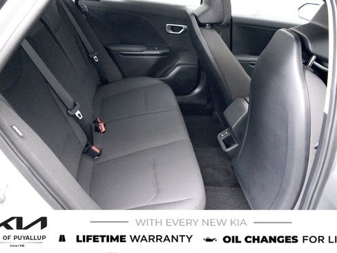 New 2026 Kia K4 FWD image 15