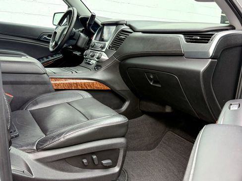 Certified 2020 Chevrolet Tahoe Premier AWD/4WD image 13