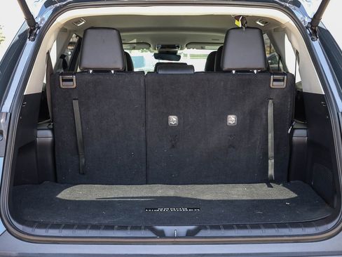 Certified 2024 Toyota Grand Highlander XLE FWD image 27