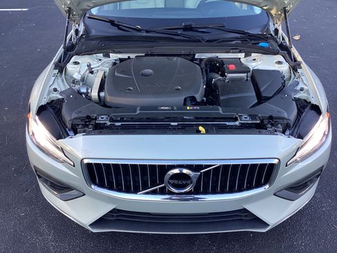 Used 2020 Volvo S60 T5 Inscription w/ Protection Package Premier image 36