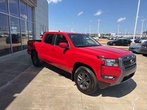 Certified 2025 Nissan Frontier SV w/ SV Convenience Package RWD image 5