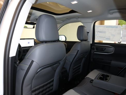 New 2026 Ford Bronco Sport Badlands w/ Sasquatch Badlands Package AWD/4WD image 36