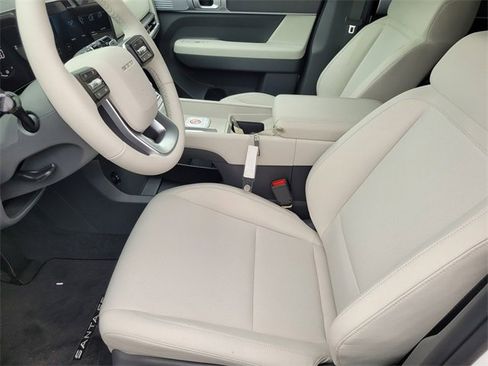 New 2026 Hyundai Santa Fe SE image 11