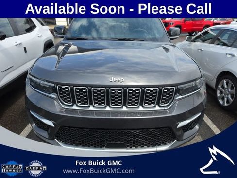 Used 2022 Jeep Grand Cherokee Summit AWD/4WD image 2