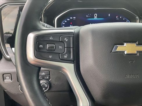 Used 2024 Chevrolet Silverado 1500 LT AWD/4WD image 19