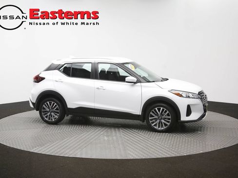 Used 2024 Nissan Kicks SV FWD image 45
