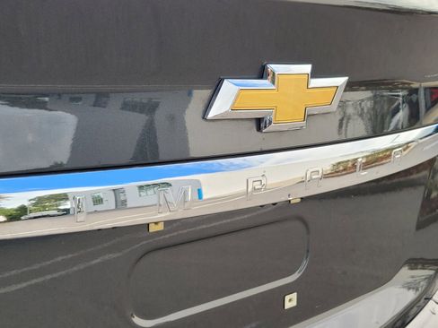 Used 2015 Chevrolet Impala LT image 25