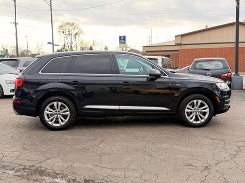 Used 2017 Audi Q7 3.0T Premium image 11