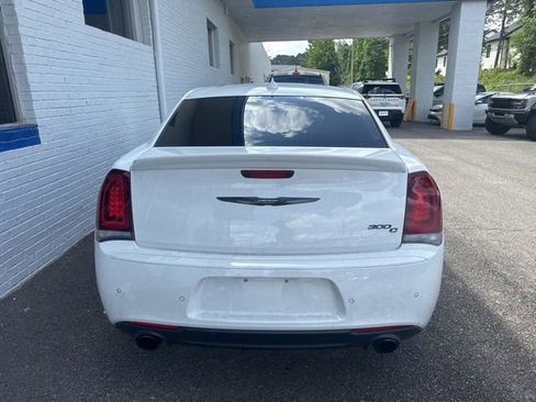 Used 2023 Chrysler 300 C RWD image 13