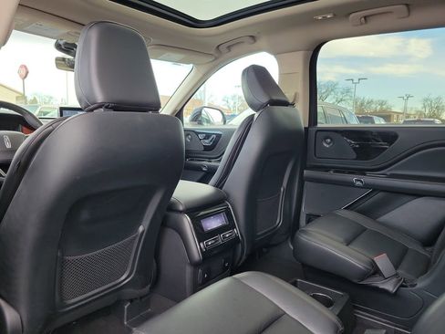 Certified 2024 Lincoln Aviator Reserve image 15