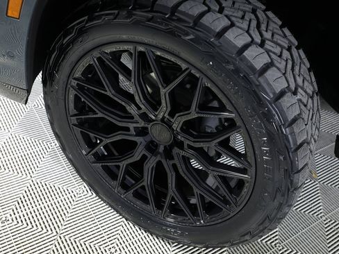 Used 2026 Cadillac Escalade Sport w/ LPO, ONYX Package image 51