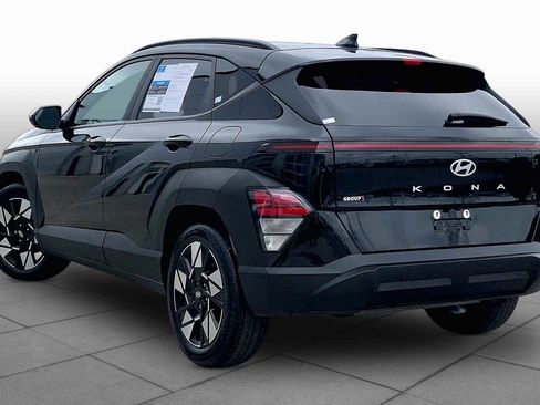 Used 2024 Hyundai Kona SEL FWD image 11