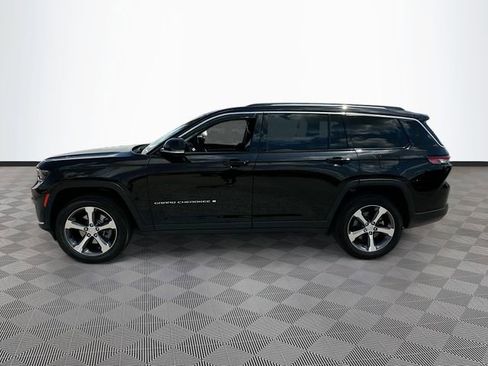Used 2023 Jeep Grand Cherokee L Limited w/ Trailer Tow Group (B) AWD/4WD image 8