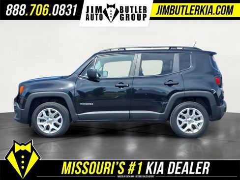 Used 2017 Jeep Renegade Latitude AWD/4WD image 4