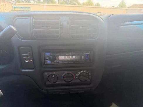Used 1999 GMC Sonoma SL w/ HD Suspension Pkg RWD image 24