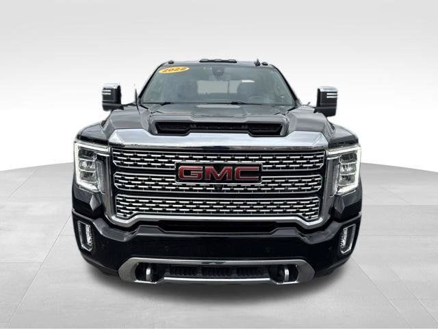 Used 2022 GMC Sierra 2500 Denali AWD/4WD image 2