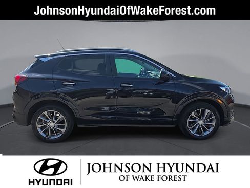 Used 2020 Buick Encore GX Select w/ Sport Touring Package FWD image 12