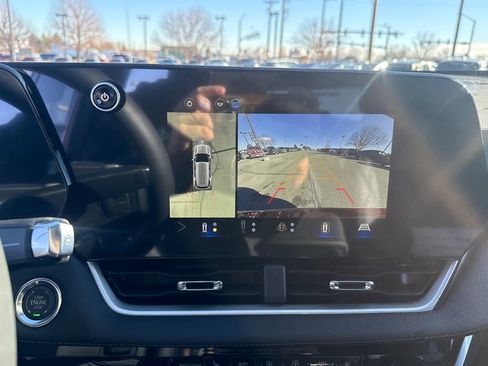 New 2026 Chevrolet Equinox LT w/ Convenience Package II image 20