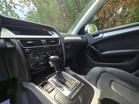 Used 2009 Audi A4 2.0T Premium FWD image 21