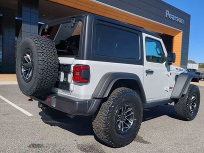 New 2026 Jeep Wrangler Rubicon w/ Xtreme 35 Tire Package