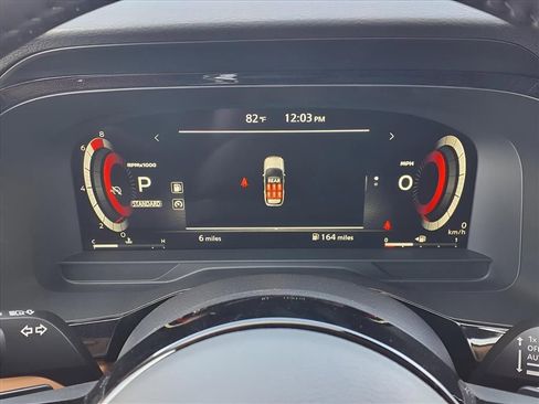 New 2025 Nissan Pathfinder Platinum w/ Black Appearance Package image 21