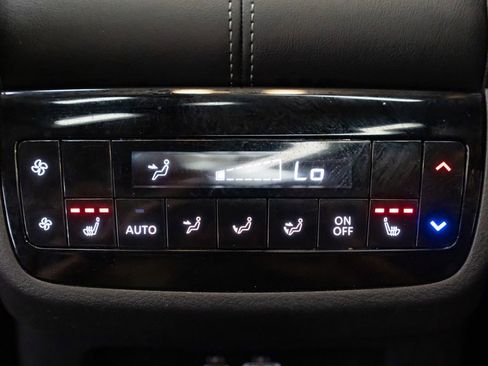 Used 2025 INFINITI QX60 Luxe AWD/4WD image 9