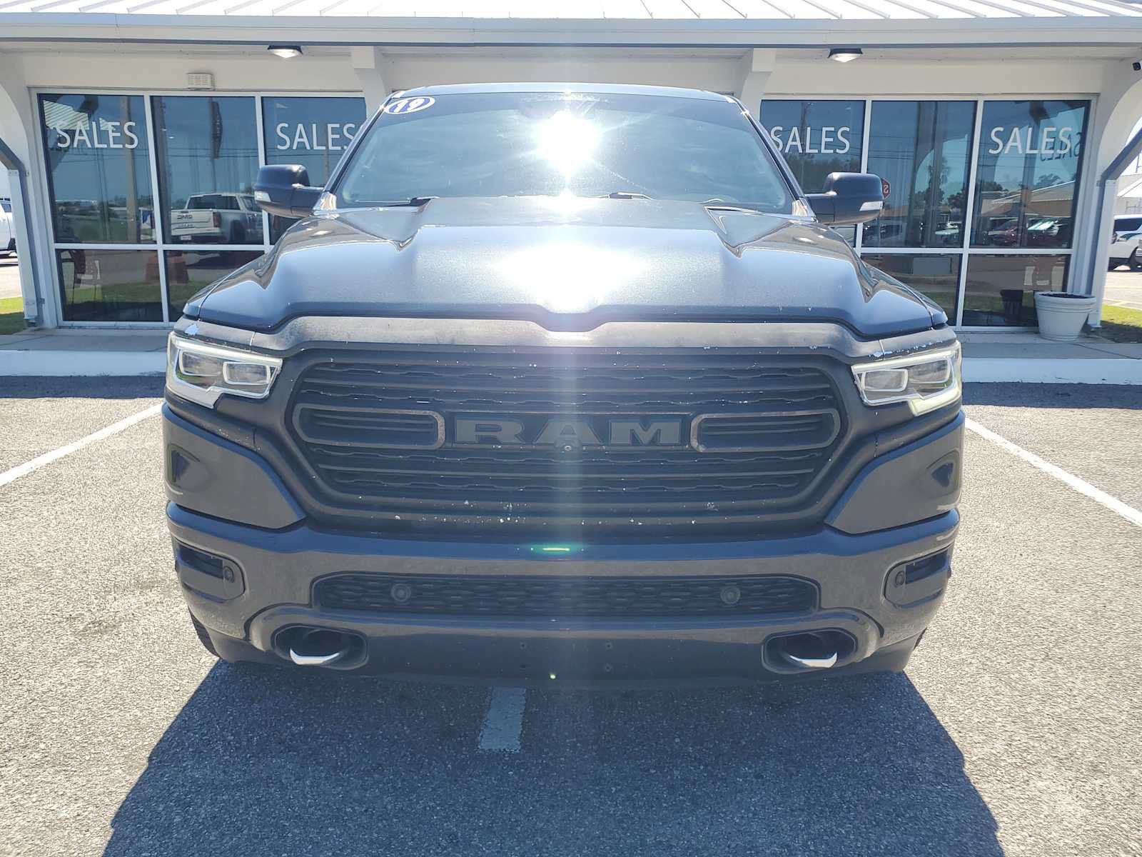 Used 2019 RAM 1500 Limited AWD/4WD image 12