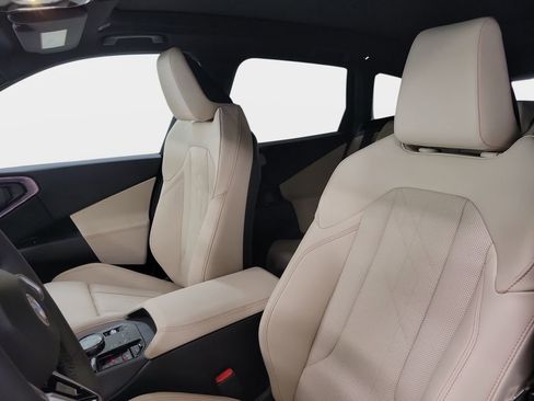 New 2025 BMW X3 xDrive30i w/ Premium Package image 13