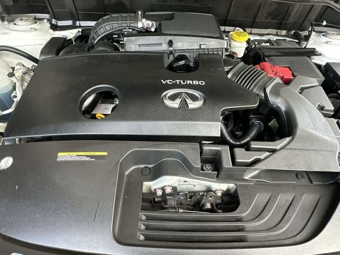Used 2023 INFINITI QX50 Luxe FWD image 12