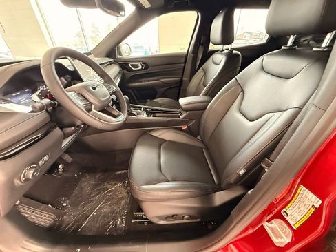 New 2026 Jeep Compass Limited AWD/4WD image 12