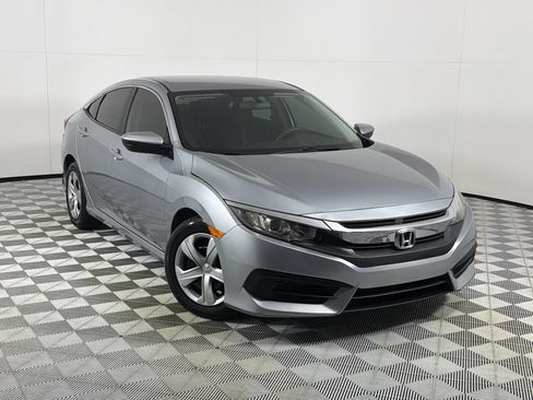 Used 2018 Honda Civic LX image 2