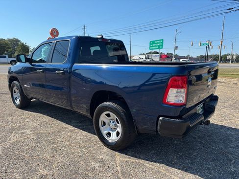 Used 2022 RAM 1500 Tradesman w/ Tradesman Group image 3