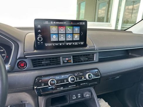 Certified 2024 Honda Pilot Touring image 8