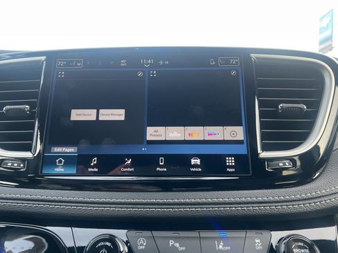New 2026 Chrysler Pacifica Select w/ S Appearance Package AWD/4WD image 42