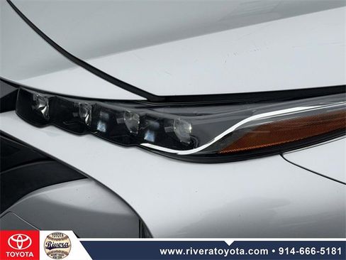 Used 2021 Toyota Prius Prime LE image 8