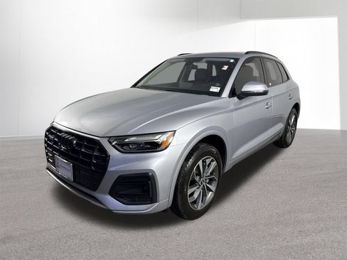 Used 2021 Audi Q5 2.0T Premium Plus w/ Premium Plus Package AWD/4WD image 25