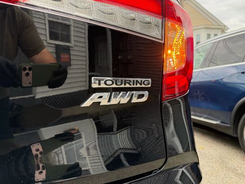 Used 2020 Honda Pilot Touring image 57