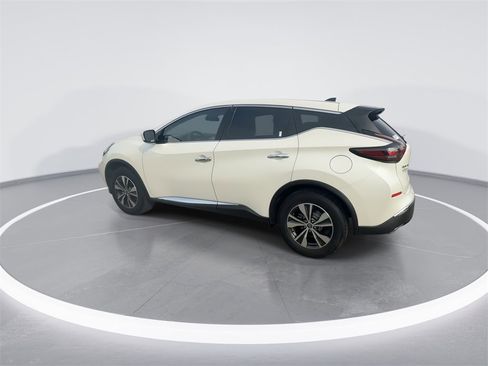 Used 2023 Nissan Murano S image 6