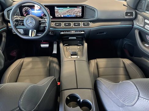 New 2026 Mercedes-Benz GLS 450 4MATIC image 26
