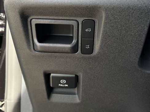 New 2026 Ford Expedition Active image 19