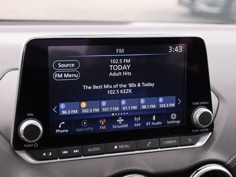 Certified 2025 Nissan Sentra SV FWD image 16