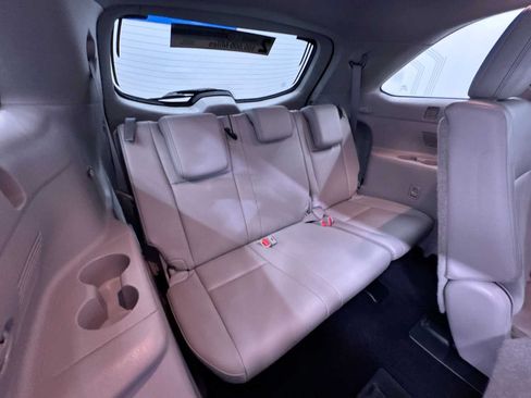 Used 2018 Toyota Highlander XLE w/ Protection Package #3 AWD/4WD image 43