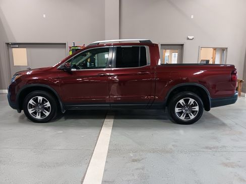 Used 2017 Honda Ridgeline RTL image 1