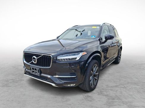 Used 2018 Volvo XC90 T5 Momentum w/ Convenience Package AWD/4WD image 1
